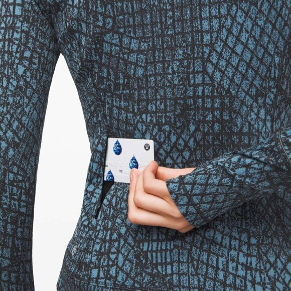 Lululemon Close to Crossing Long Sleeve *Jacquard Size M - Picture 3 of 7